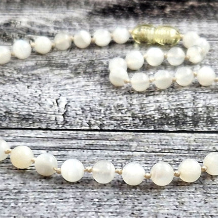 Moonstone Gemstone Knotted White Necklace-2
