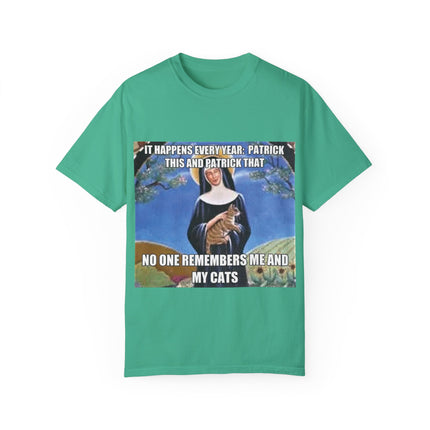 Funny Cat Lover T-Shirt – ‘No One Remembers Me & My Cats’