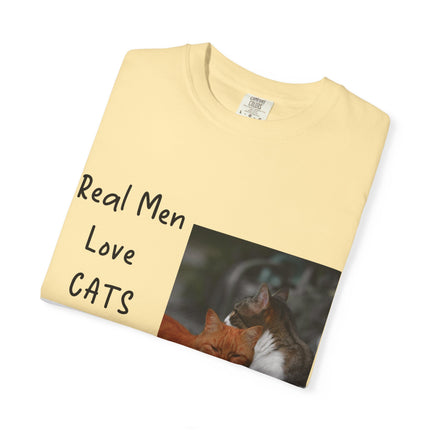 Real Men Love Cats Unisex T-Shirt - Cute Cat Lover Tee