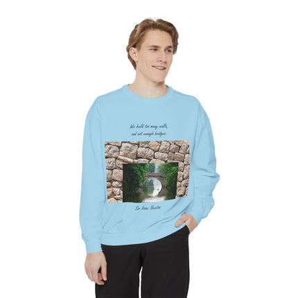 Newton Quote Sweatshirt – Garment-Dyed Unisex Pullover for Reflection