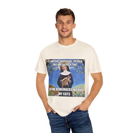 Funny Cat Lover T-Shirt – ‘No One Remembers Me & My Cats’