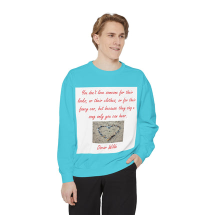 Heartfelt Quote Unisex Sweatshirt - Oscar Wilde Inspiration, Cozy Gift for Loved Ones