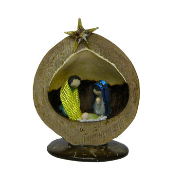 Miniature Nut Nativities from Ecuador-0