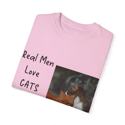 Real Men Love Cats Unisex T-Shirt – Cute Cat Lover Tee