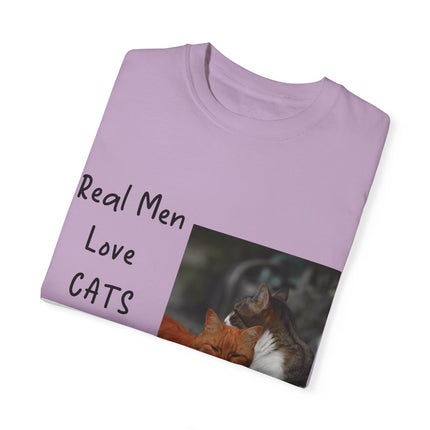 Real Men Love Cats Unisex T-Shirt – Cute Cat Lover Tee