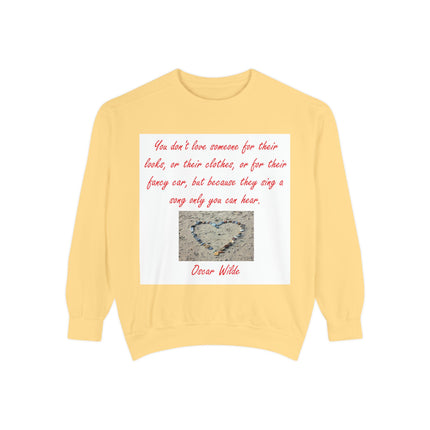 Heartfelt Quote Unisex Sweatshirt - Oscar Wilde Inspiration, Cozy Gift for Loved Ones