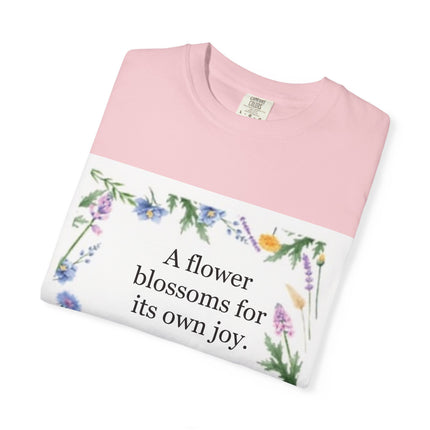 Oscar Wilde Floral Quote T-Shirt – "A Flower Blossoms for Its Own Joy"