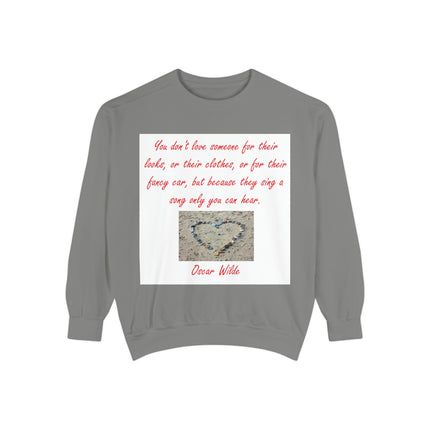 Heartfelt Quote Unisex Sweatshirt - Oscar Wilde Inspiration, Cozy Gift for Loved Ones