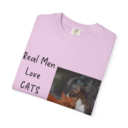 Real Men Love Cats Unisex T-Shirt - Cute Cat Lover Tee
