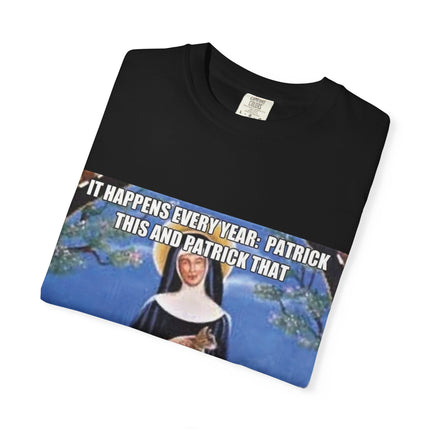 Funny Cat Lover T-Shirt - 'No One Remembers Me and My Cats' Design - Perfect Gift for Pet Owners