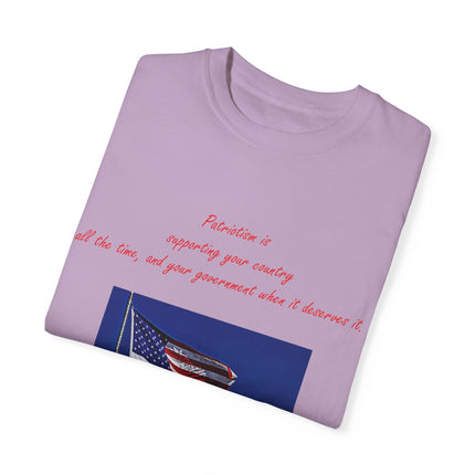 Mark Twain Quote Tee – Patriotic Unisex Flag Shirt in Soft Cotton