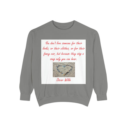 Unisex Sweatshirt – Heartfelt Oscar Wilde Quote