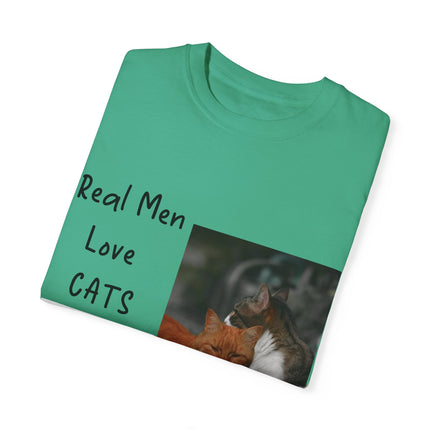 Real Men Love Cats Unisex T-Shirt – Cute Cat Lover Tee
