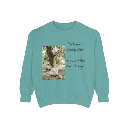 Inspirational Quote Sweatshirt – Aging with Grace | Unisex Fit