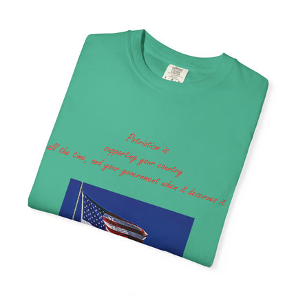 Patriotic Unisex Garment-Dyed T-Shirt with American Flag – Quote by Mark Twain