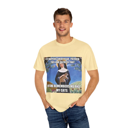 Funny Cat Lover T-Shirt – ‘No One Remembers Me & My Cats’