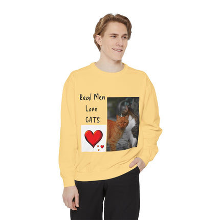 Real Men Love Cats Sweatshirt – Cozy Unisex Garment-Dyed Pullover