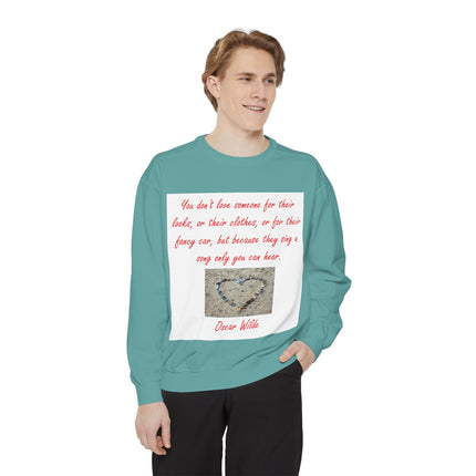 Heartfelt Quote Unisex Sweatshirt - Oscar Wilde Inspiration, Cozy Gift for Loved Ones