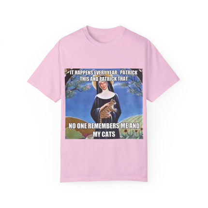 Funny Cat Lover T-Shirt – ‘No One Remembers Me & My Cats’