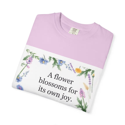 Oscar Wilde Floral Quote T-Shirt – "A Flower Blossoms for Its Own Joy"