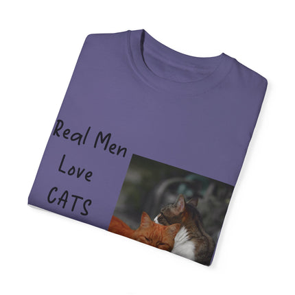 Real Men Love Cats Unisex T-Shirt – Cute Cat Lover Tee