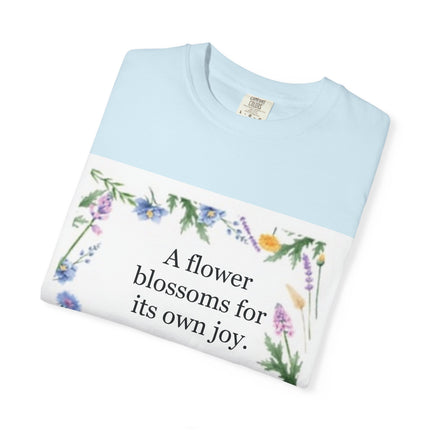 Oscar Wilde Floral Quote T-Shirt – "A Flower Blossoms for Its Own Joy"
