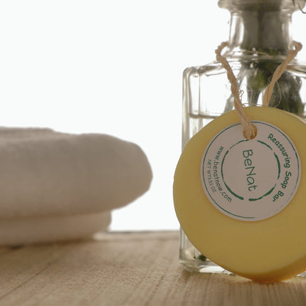 Reassuring Soap Bar. Wheat, Olive, and Almond Oil.-4