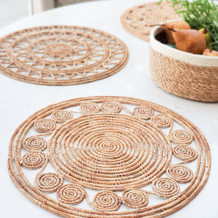 Bayu Woven Palm Fiber Placemat - Natural (Set of 2)-3