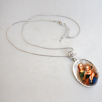 Madonna And Child Silver Plated Mother of Pearl Necklace Jewelry - 43031-3