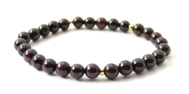 Stretch Bracelet With Silver and Garnet Gemstone-3