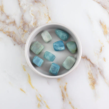 Aquamarine tumbled stone-2