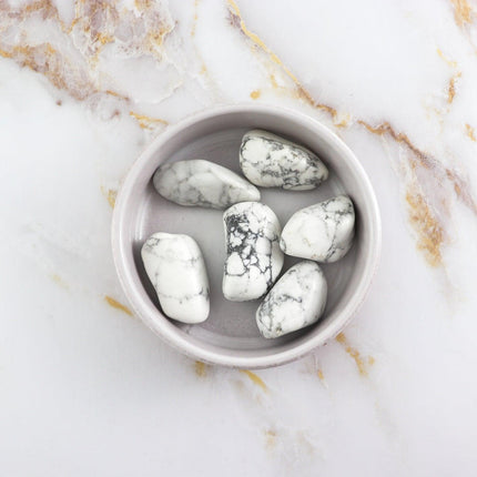 Howlite tumbled stone-4